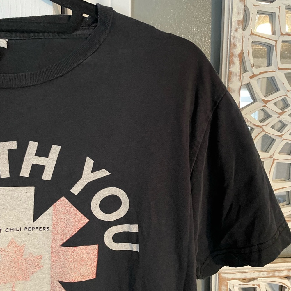Red Hot Chili Peppers 2012 I’m With You Toronto Tour T-shirt - Picture 3 of 6